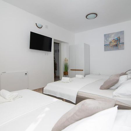 סנג' Apartments Matia מראה חיצוני תמונה