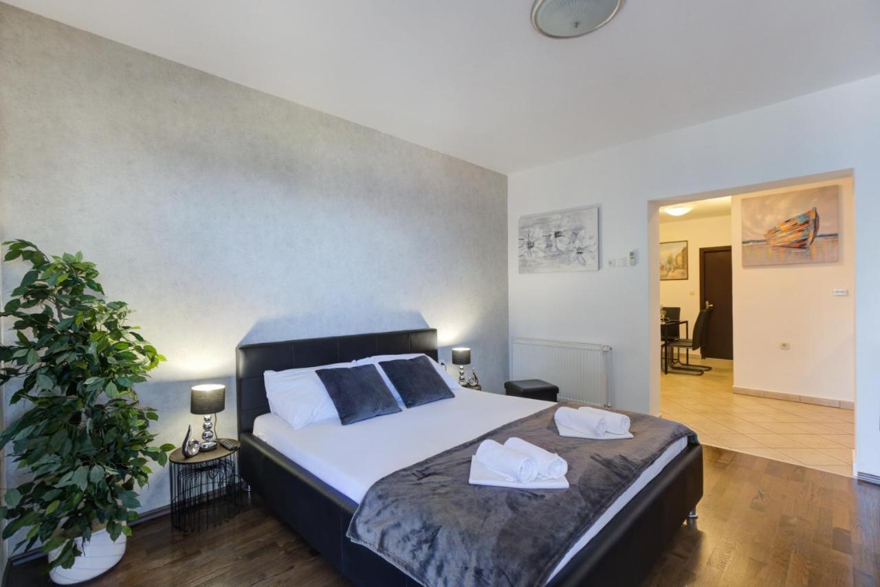 סנג' Apartments Matia מראה חיצוני תמונה