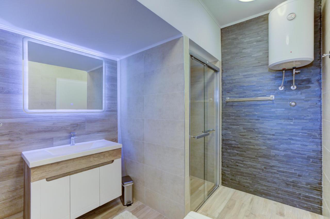 סנג' Apartments Matia מראה חיצוני תמונה