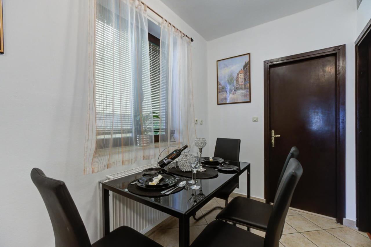 סנג' Apartments Matia מראה חיצוני תמונה