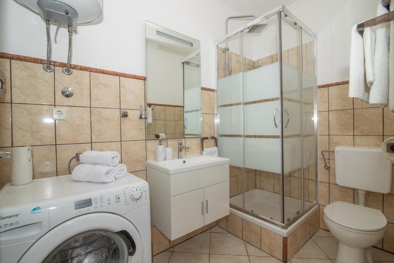 סנג' Apartments Matia מראה חיצוני תמונה