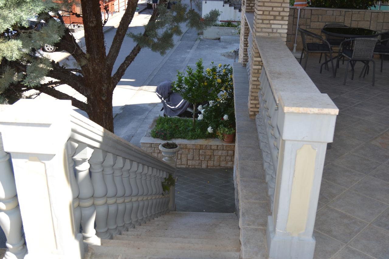 סנג' Apartments Matia מראה חיצוני תמונה